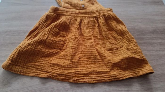 Robe dos nu - photo numéro 2