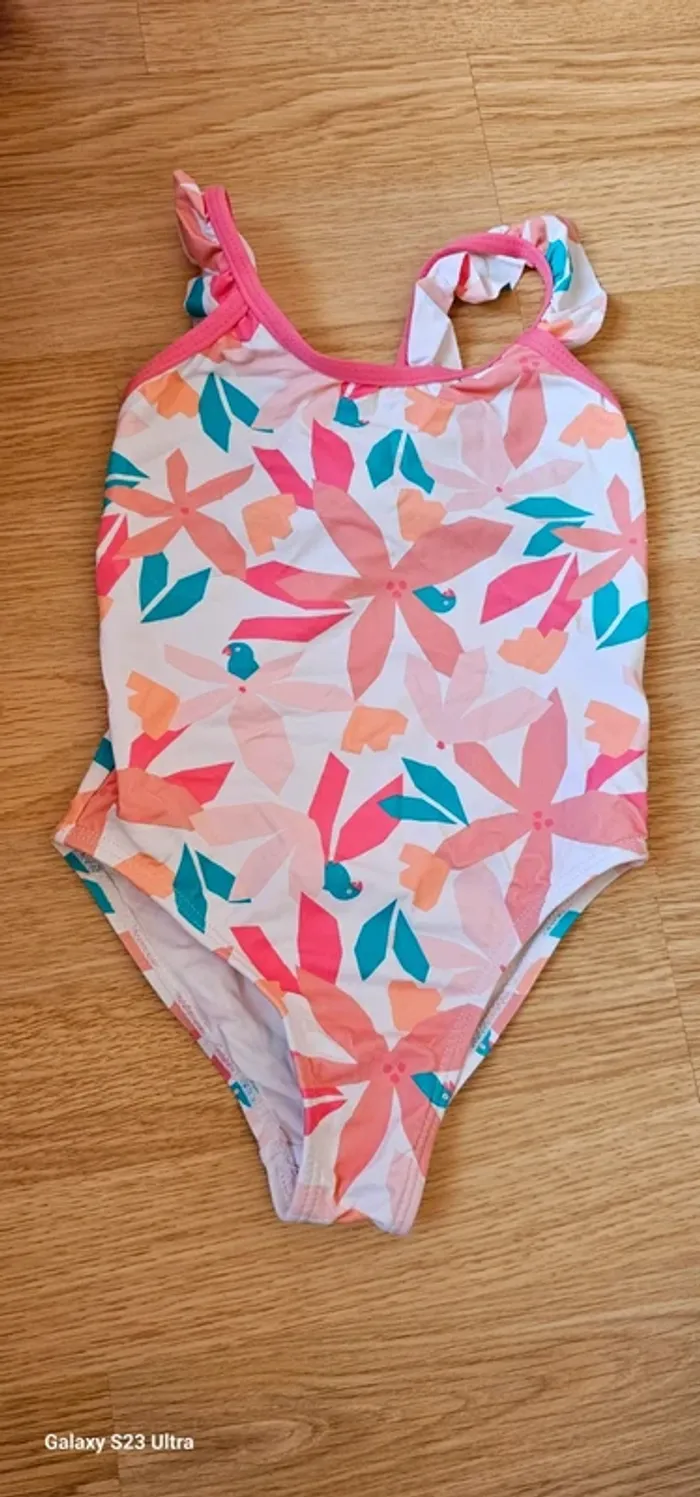 Maillots de bain okaidi 4 an