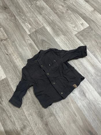 Chemise noir taille 6 mois