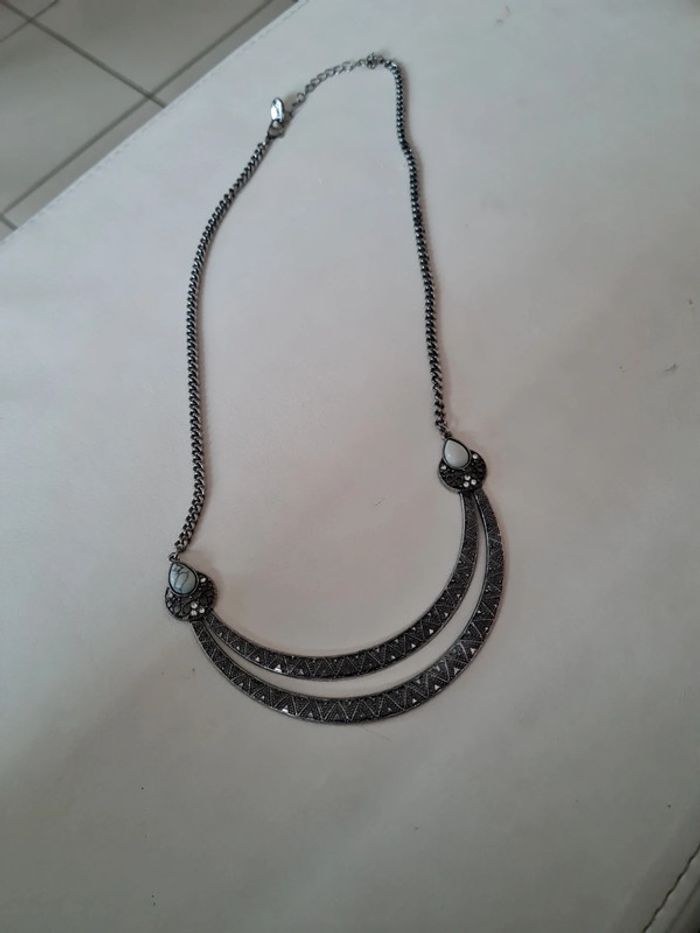 Collier argenté