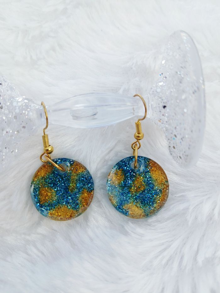 Boucles d'oreilles turquoise dorée pailleté