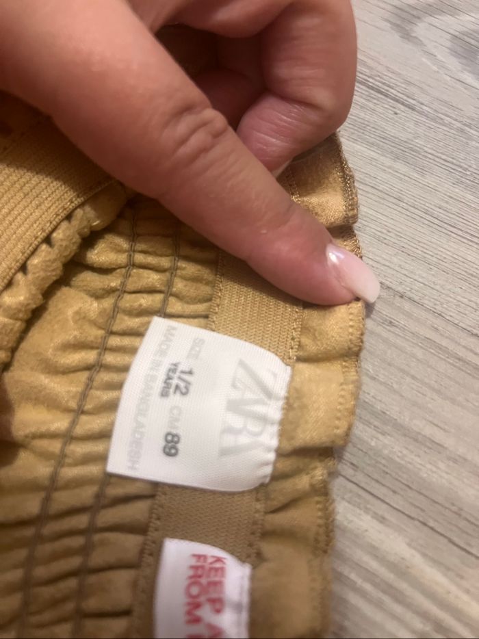 Jupe courte - photo numéro 2