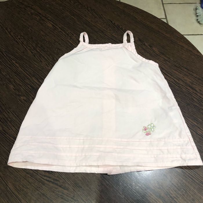 Robe 2 pièces obaibi 6 mois - photo numéro 2