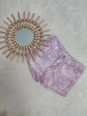 Short blanc et parme