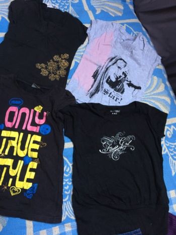 Lot de 4 tee-shirts fille 8 ans