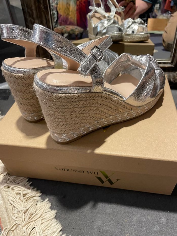 Compensée Vanessa wu 39 argenté neuve - photo numéro 2