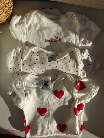 Lot 3 body 3 mois petit Bateau