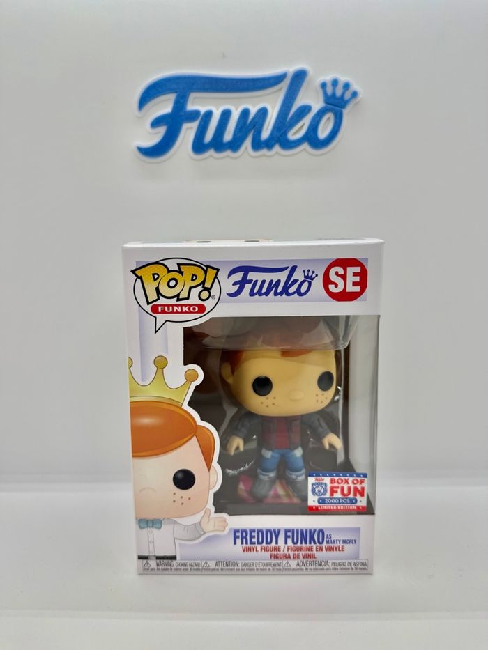 Pop Freddy Funko As Marty McFly 2000 Pcs