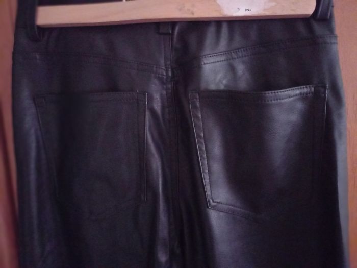 Pantalon H&M taille 38 - photo numéro 3