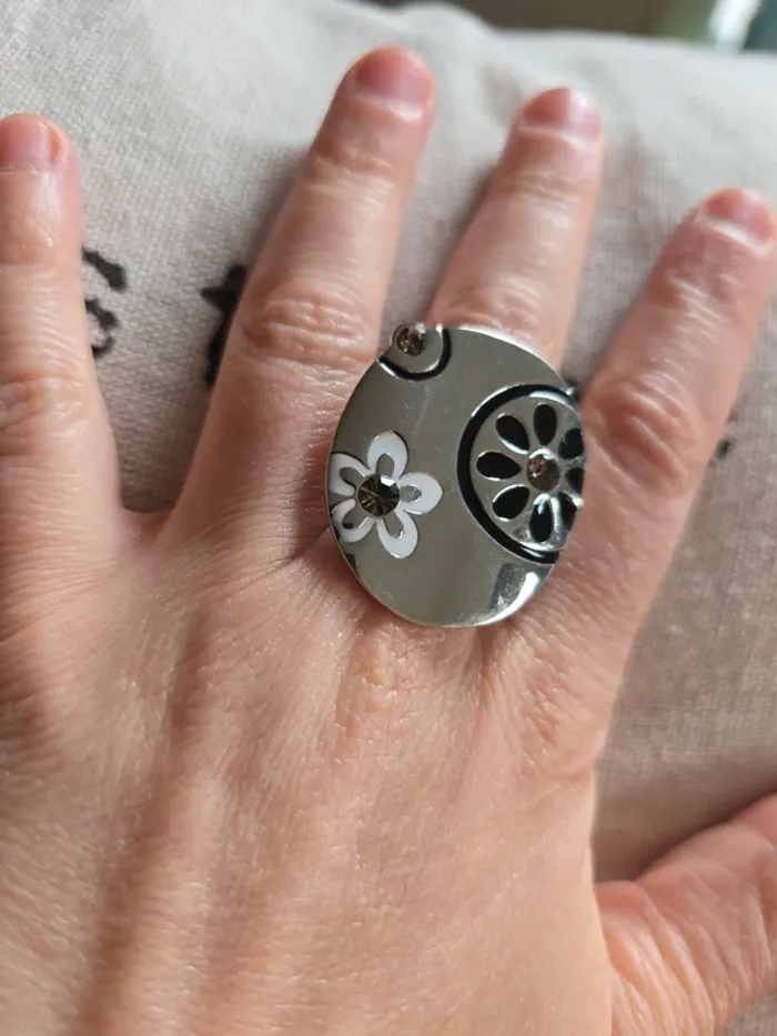 Bague - photo numéro 2