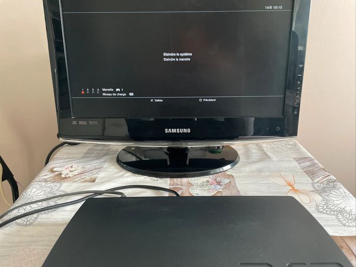 Console Sony PlayStation 3 Slim 120 Go Câbles manette et 1 Jeu - Occasion TBE - photo numéro 14