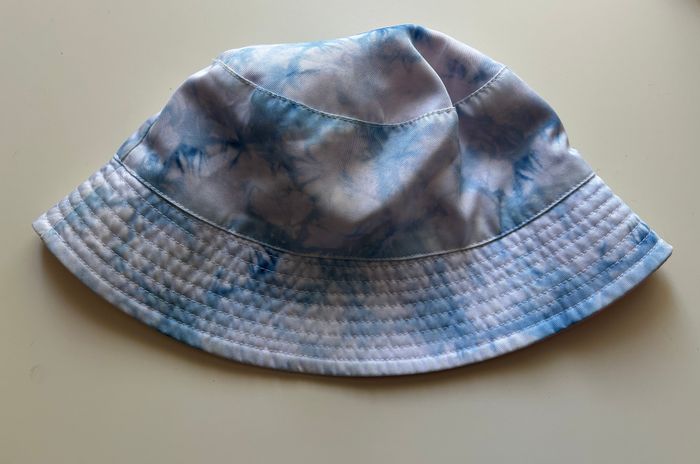 Bob chapeau Stitch taille 7/10 ans - photo numéro 3