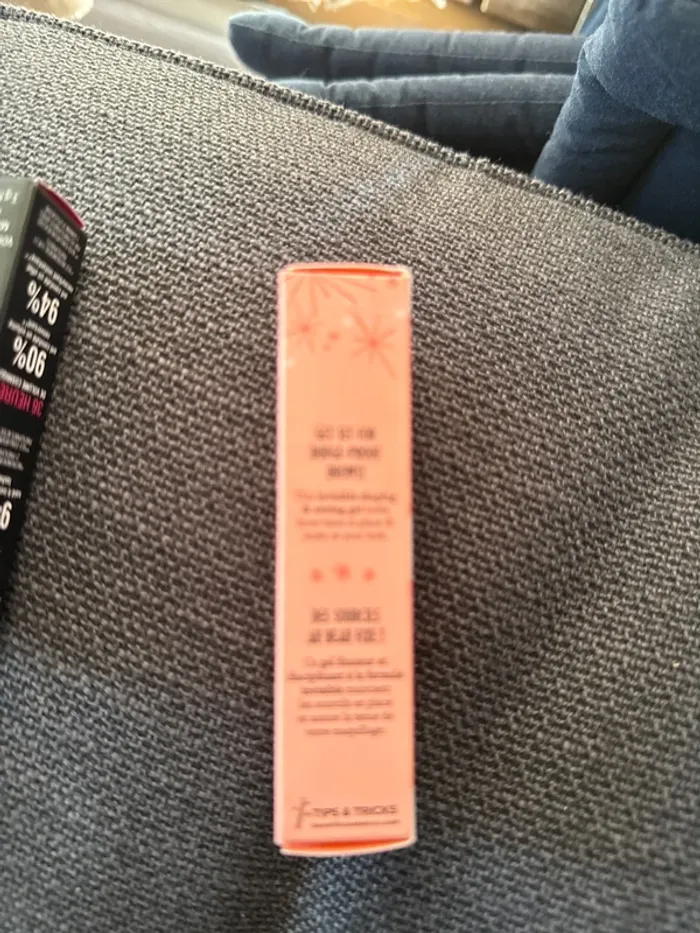 Gel à sourcils benefit mini invisible - photo numéro 3