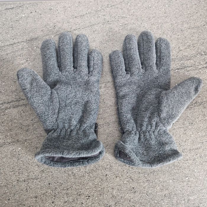 Gants. - photo numéro 2