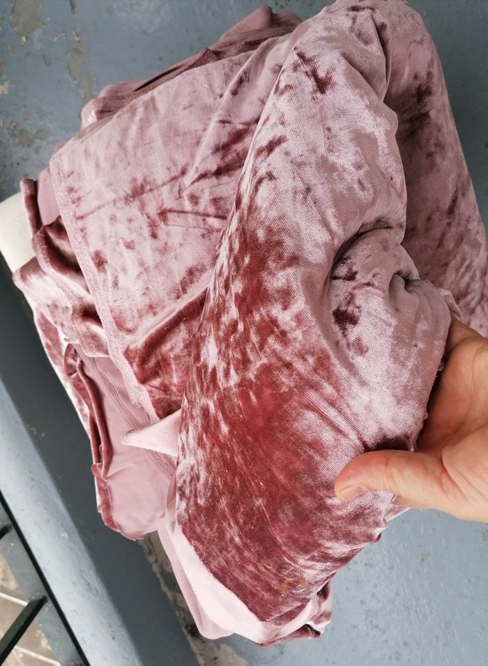 Tissu rose/violet velours - photo numéro 3