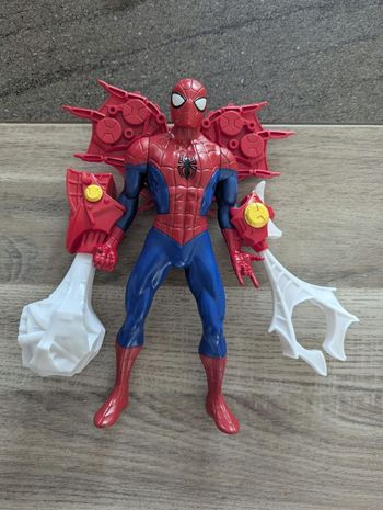 Figurine spiderman 20 cm marvel jouet enfant