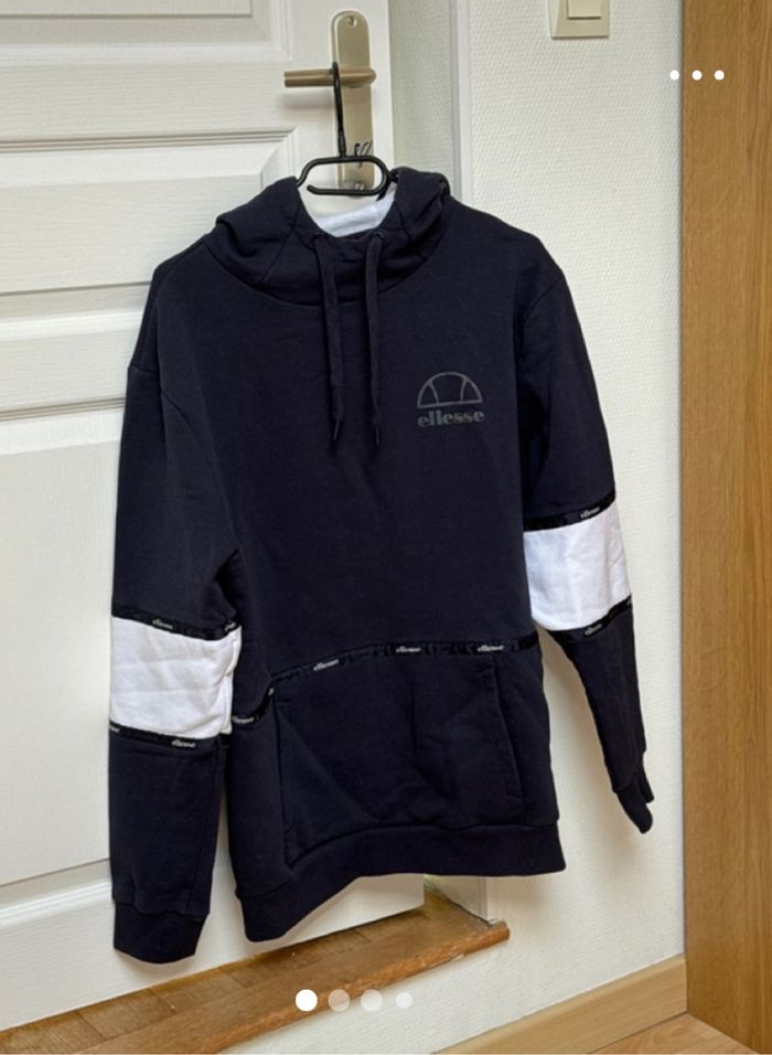 Pull capuche Ellesse