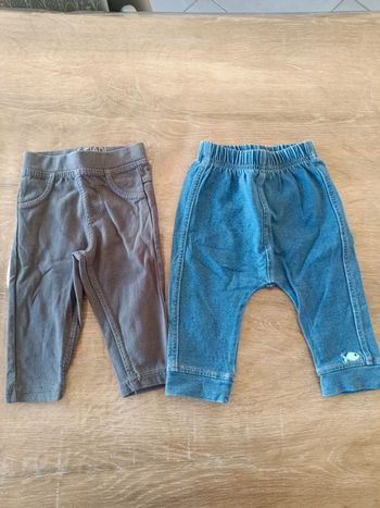 Lot 2 petit pantalons leggings garçon 6 mois