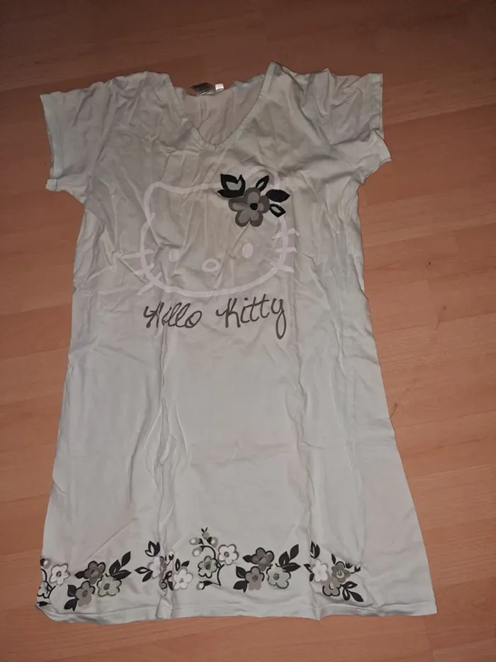 Chemise de nuit hello kitty