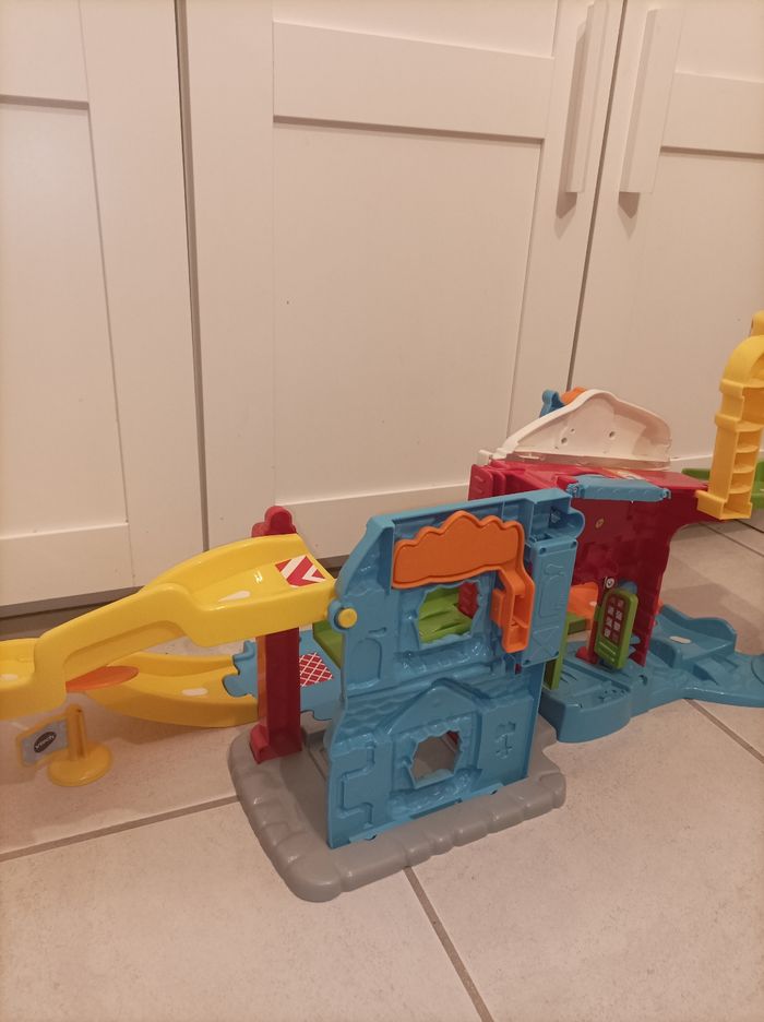 Maxi caserne de pompiers VTech - photo numéro 8