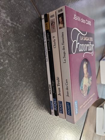 Lot de 4 livres Pocket :