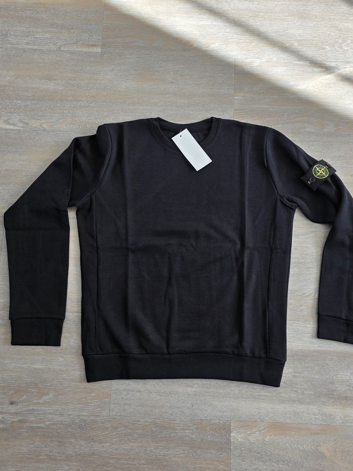 Pull Stones island - photo numéro 2