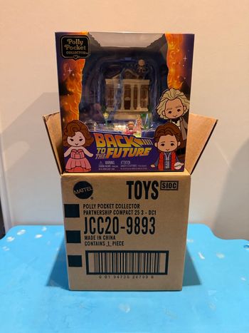 Polly pocket retour vers le futur / back to the future neuf en boite scellée Mattel