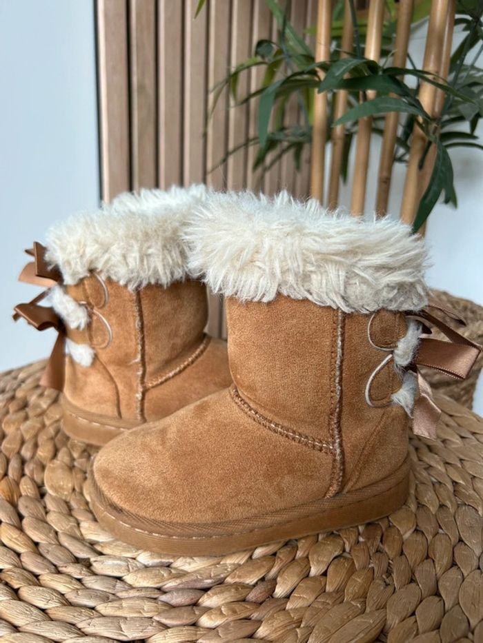 Bottines fourrées taille 25