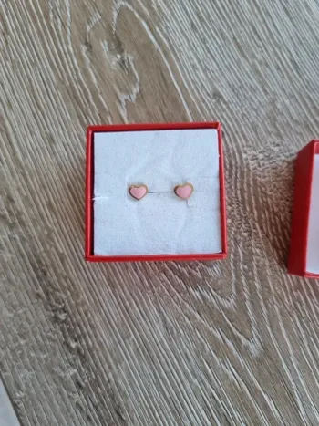 Boucles D'oreilles Puces forme Coeurs