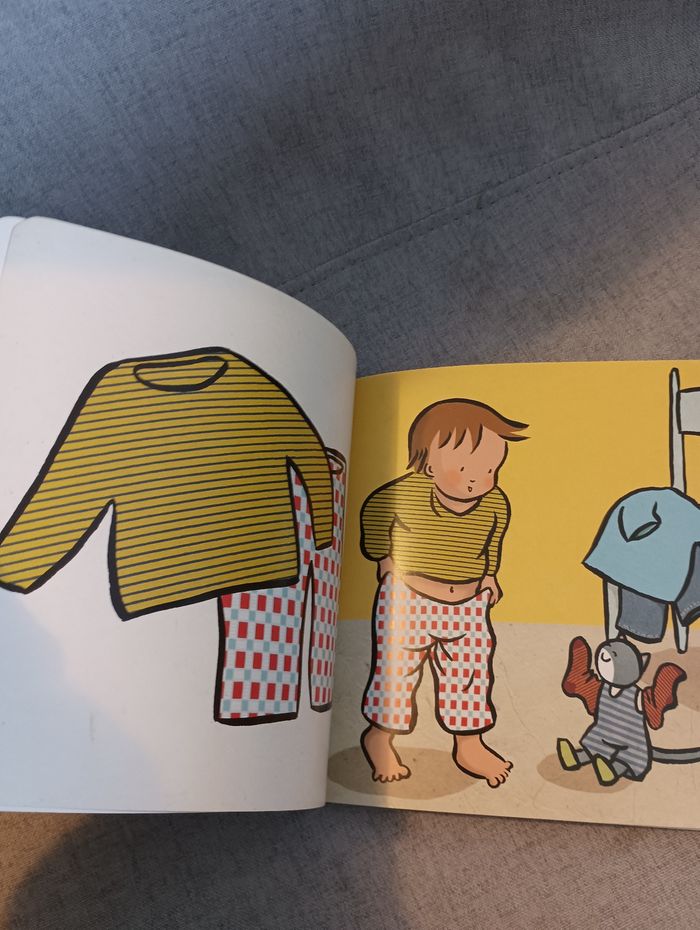 Livre imaginer école des loisirs 2 livres en 1 le repas/le soir - photo numéro 4