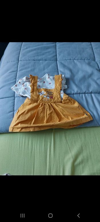 Robe 1mois
