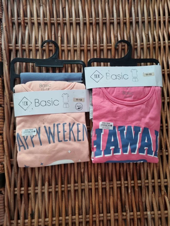 Lot de 2 pyjamas neufs fille 5/6ans