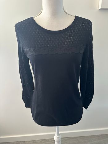 Pull fin noir broderies dentelle H&M T38 M