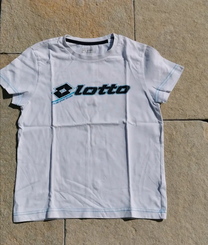Tee-shirt lotto taille S enfant (10 ans)