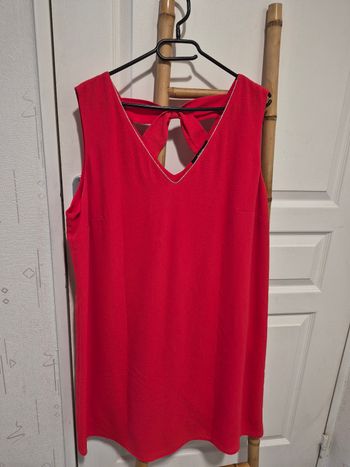Très jolie robe rouge - Burton - Taille 46