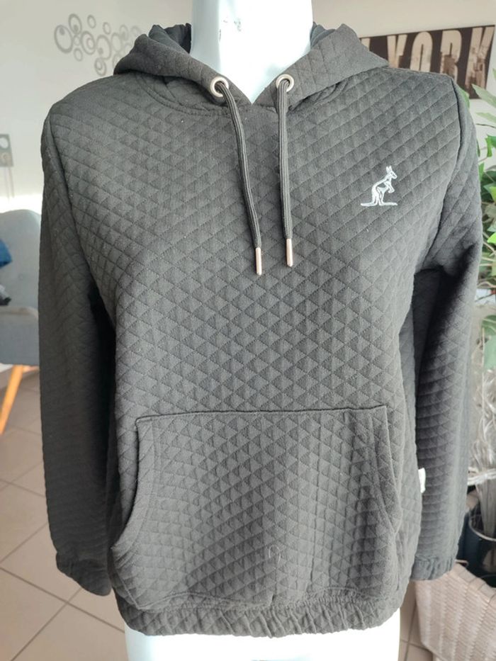 Sweat a capuche