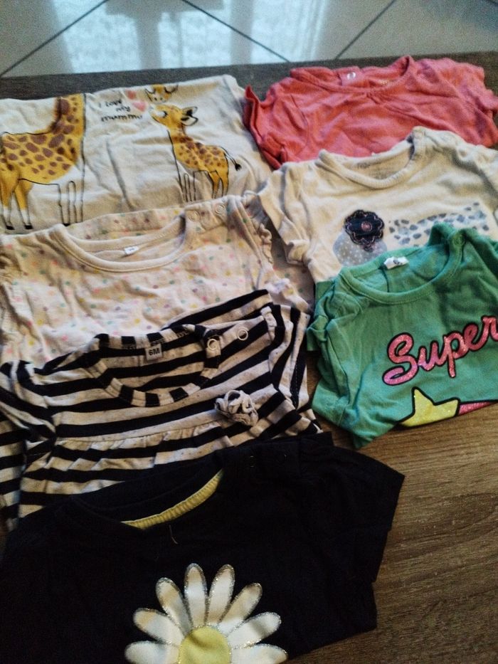 Lot de 7 t-shirts taille 6 mois