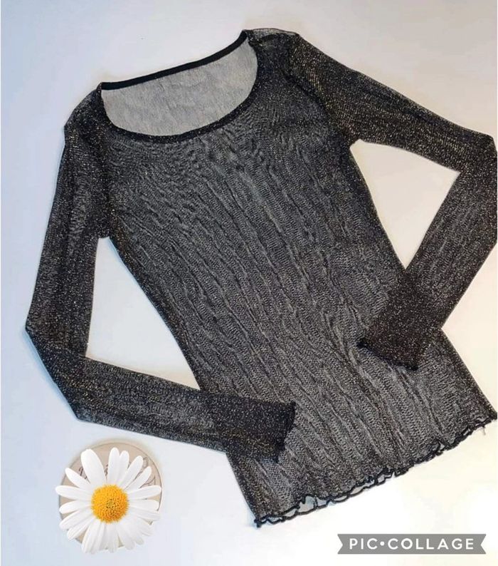 Tee shirt transparent