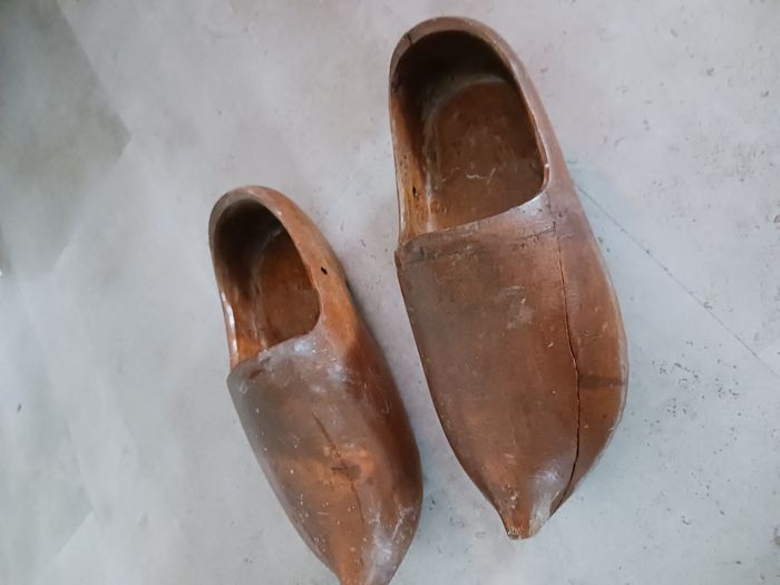sabot en bois grande taille fendu vintage