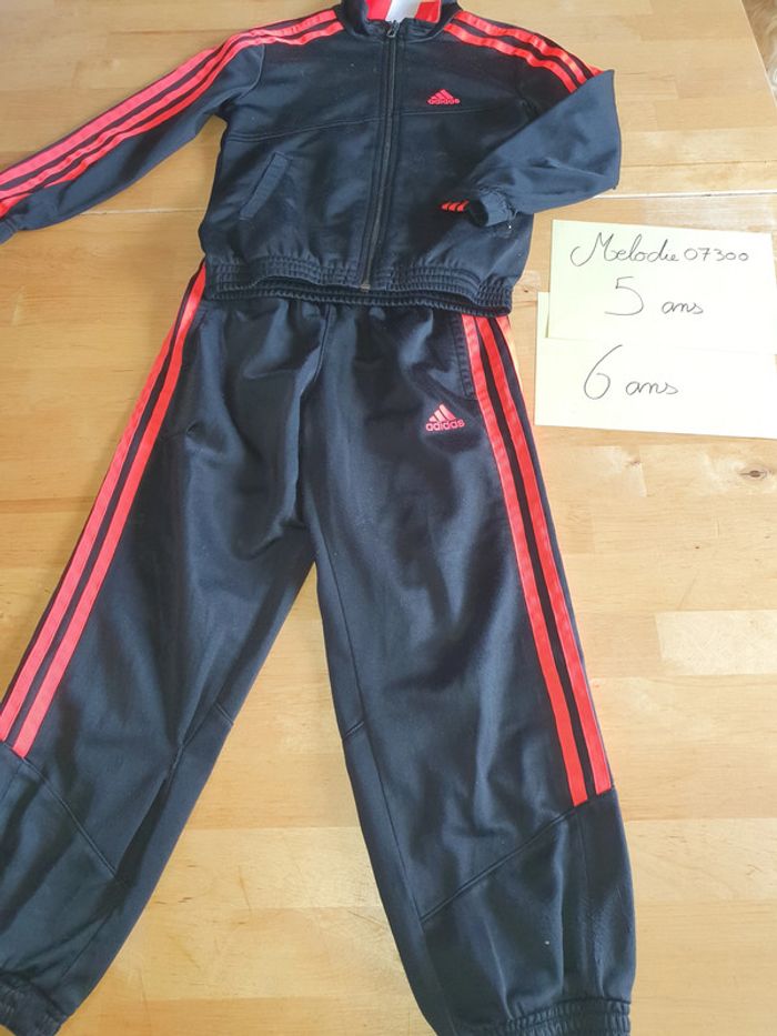 enssemble jogging + veste adidas 5/6 ans
