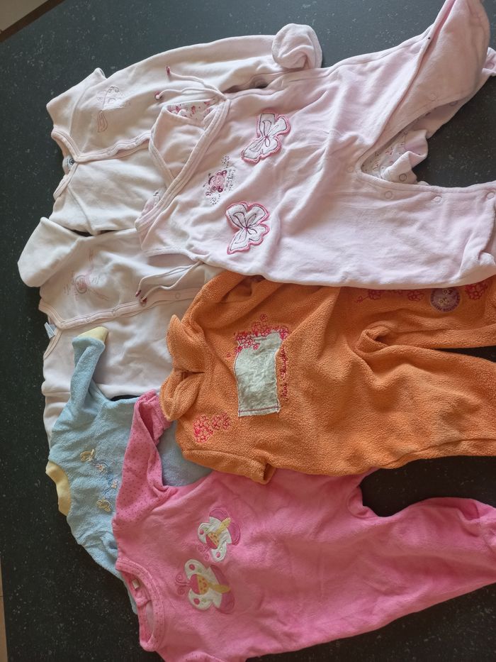 Lot de pyjamas 3 mois - photo numéro 4