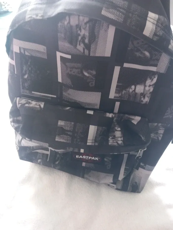 Sac à dos eastpak - photo numéro 5