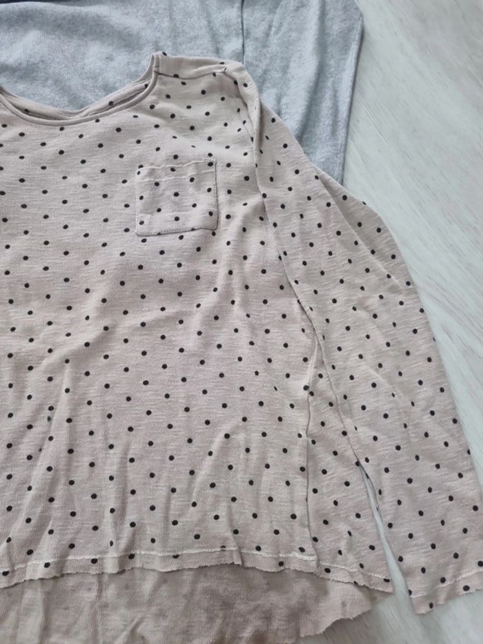 Lot pulls 6 ans - photo numéro 3