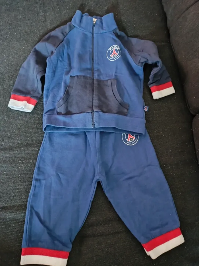 Ensemble survêtement PSG