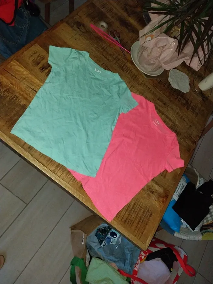 2 tshirt la halle 10 ans
