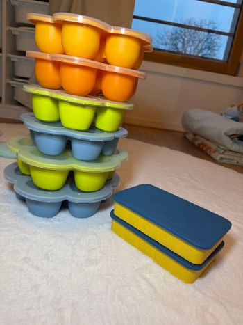 🍼 Lot complet de 8 moules portions – Béaba (2×60 ml, 2×90 ml, 2×150 ml + 2 bacs de 15 compartiments)