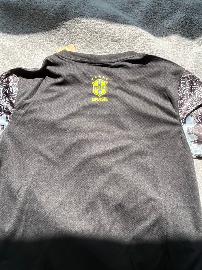 Nike T-shirt Brésil Gris – Taille M – Neuf - photo numéro 3