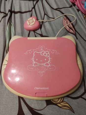 Ordinateur éducatif Hello Kitty