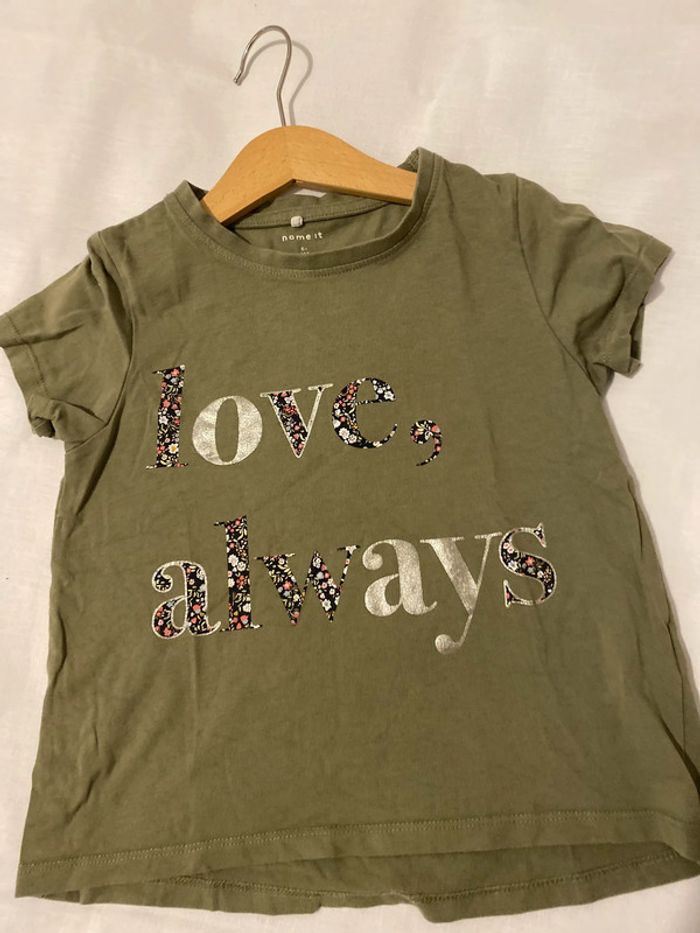 T-shirt 6 ans kaki Name it