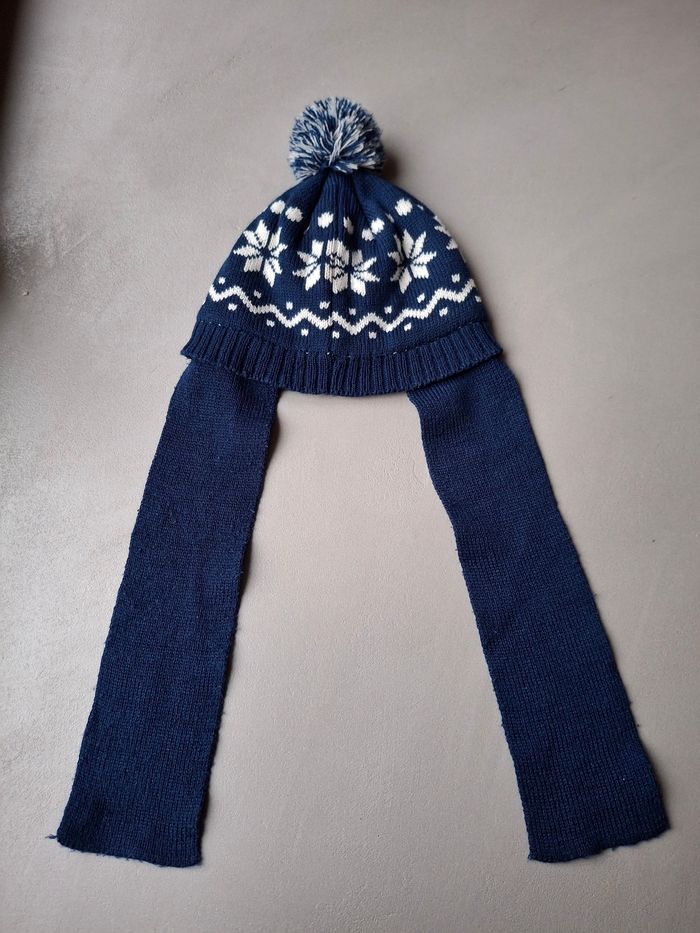 Bonnet à pompon